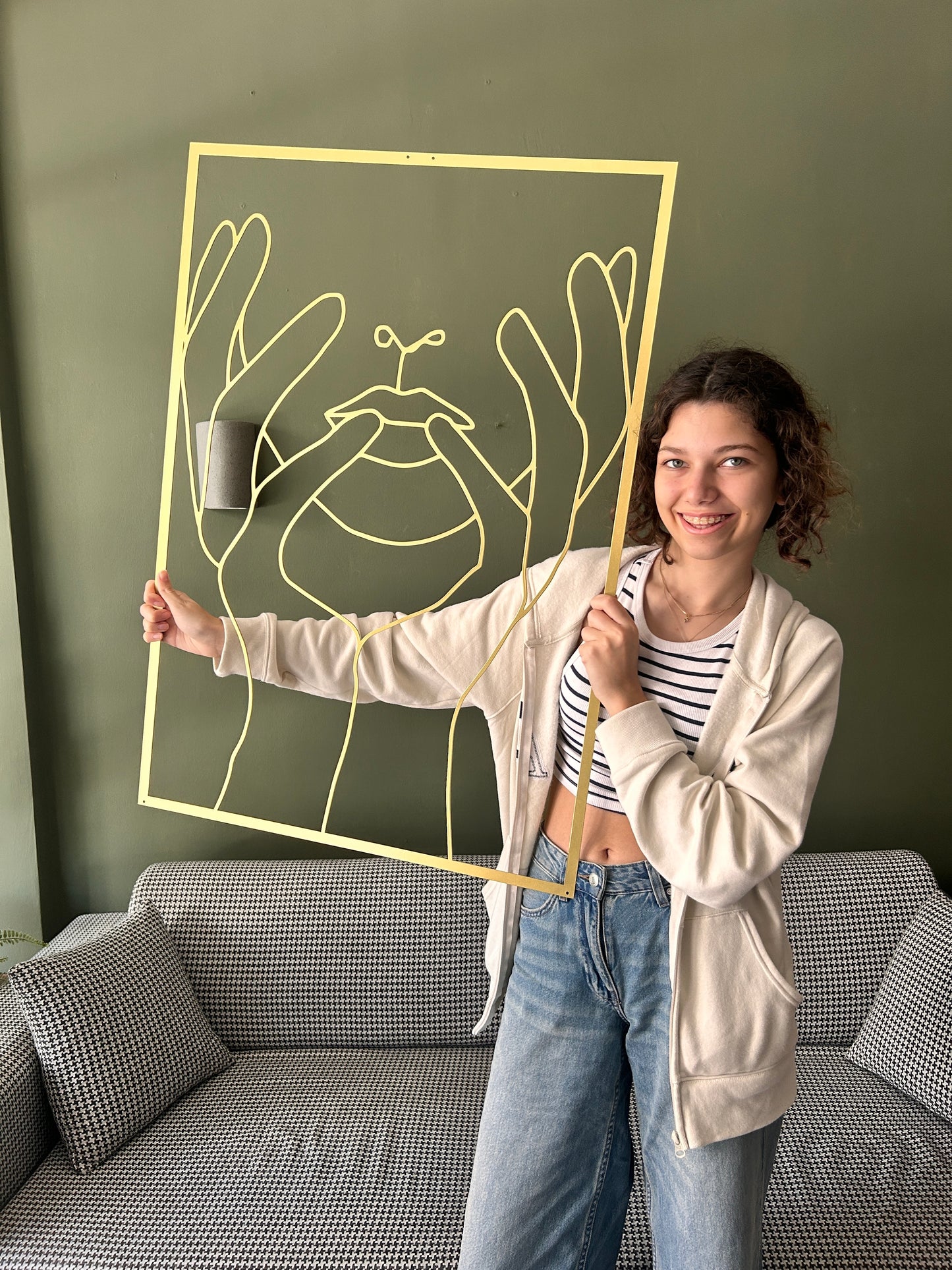 Hand On Face Gold Wall Art WA002