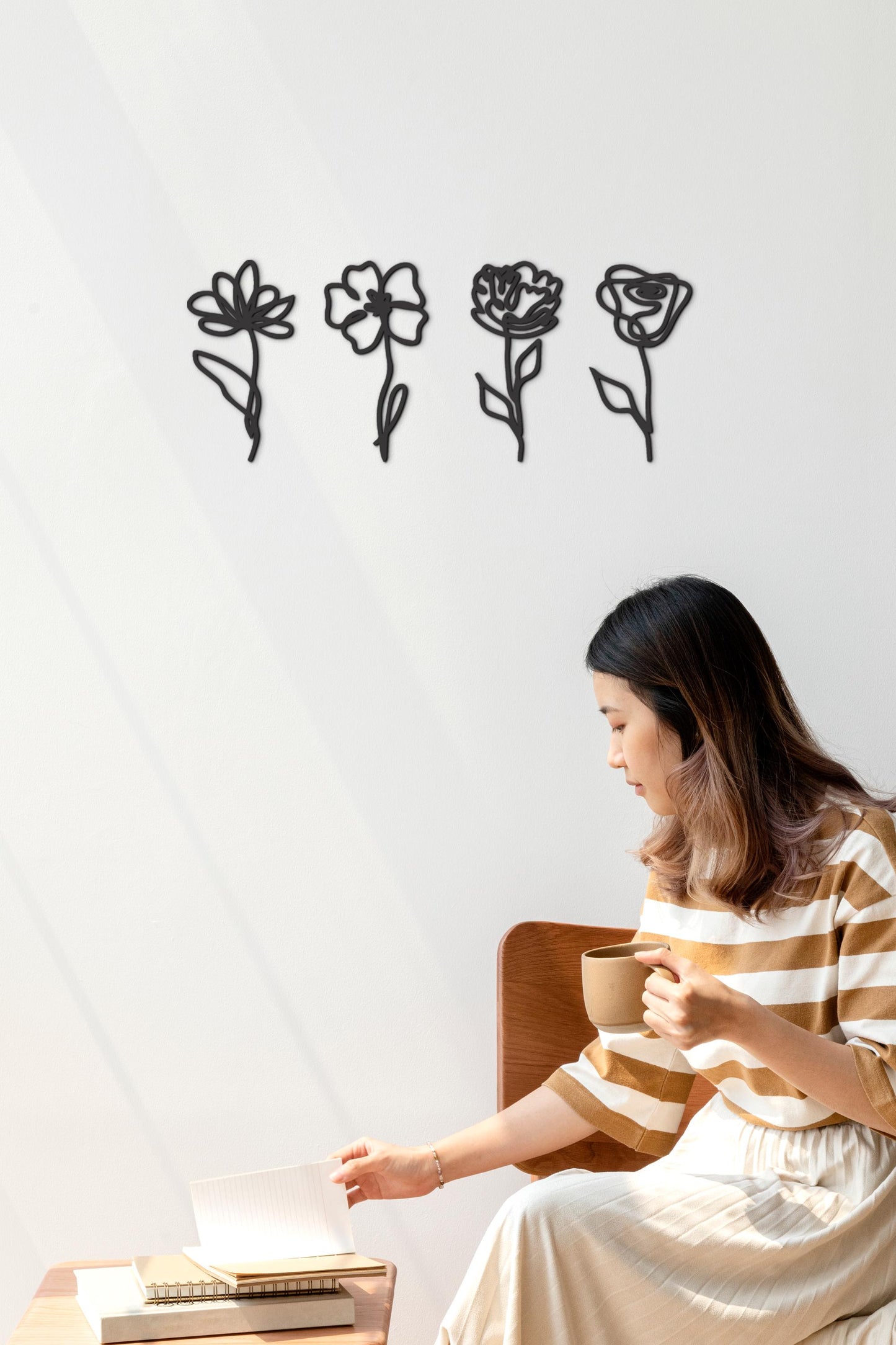 Gold Metal Flowers Line Art, Minimal Metal Wall Art, 4 Pieces Decor, Above Bed Decor - BlackIvyCraft