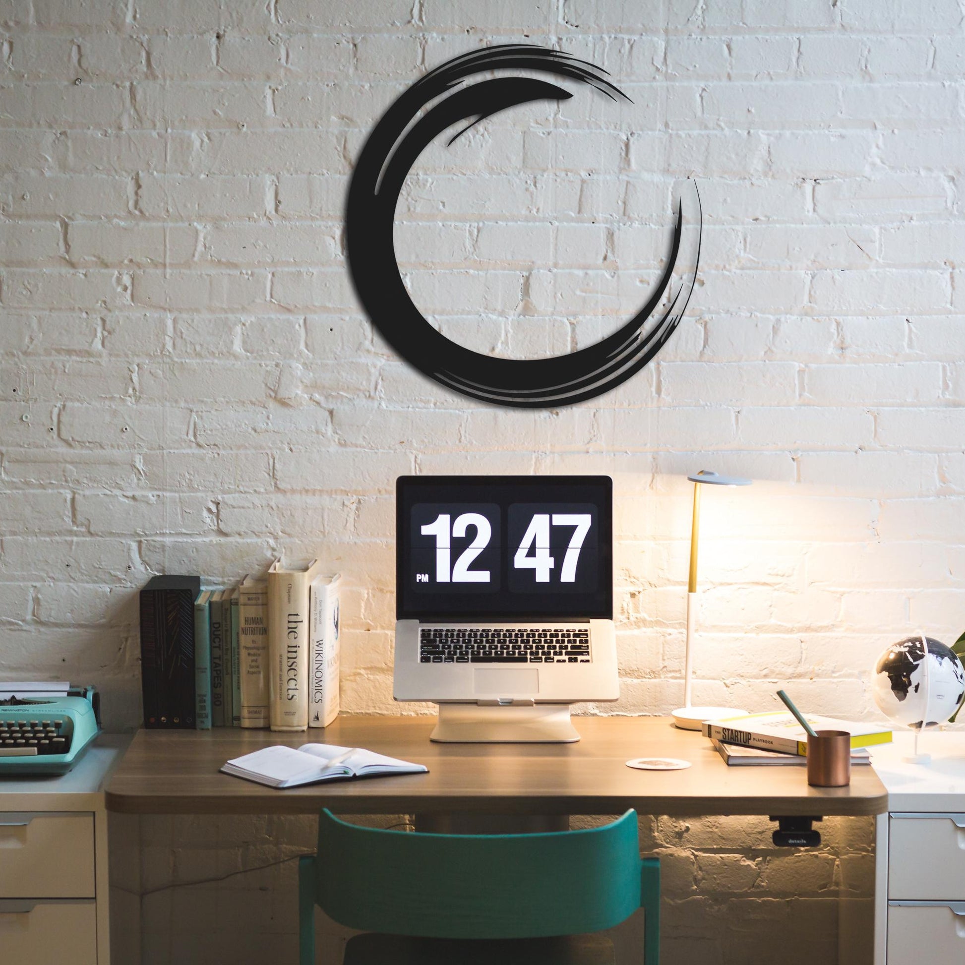 Enso Circle Gold Metal Art, Japanese Calligraphy Art, Zen Circle Wall Decor, Meditation Sign - BlackIvyCraft