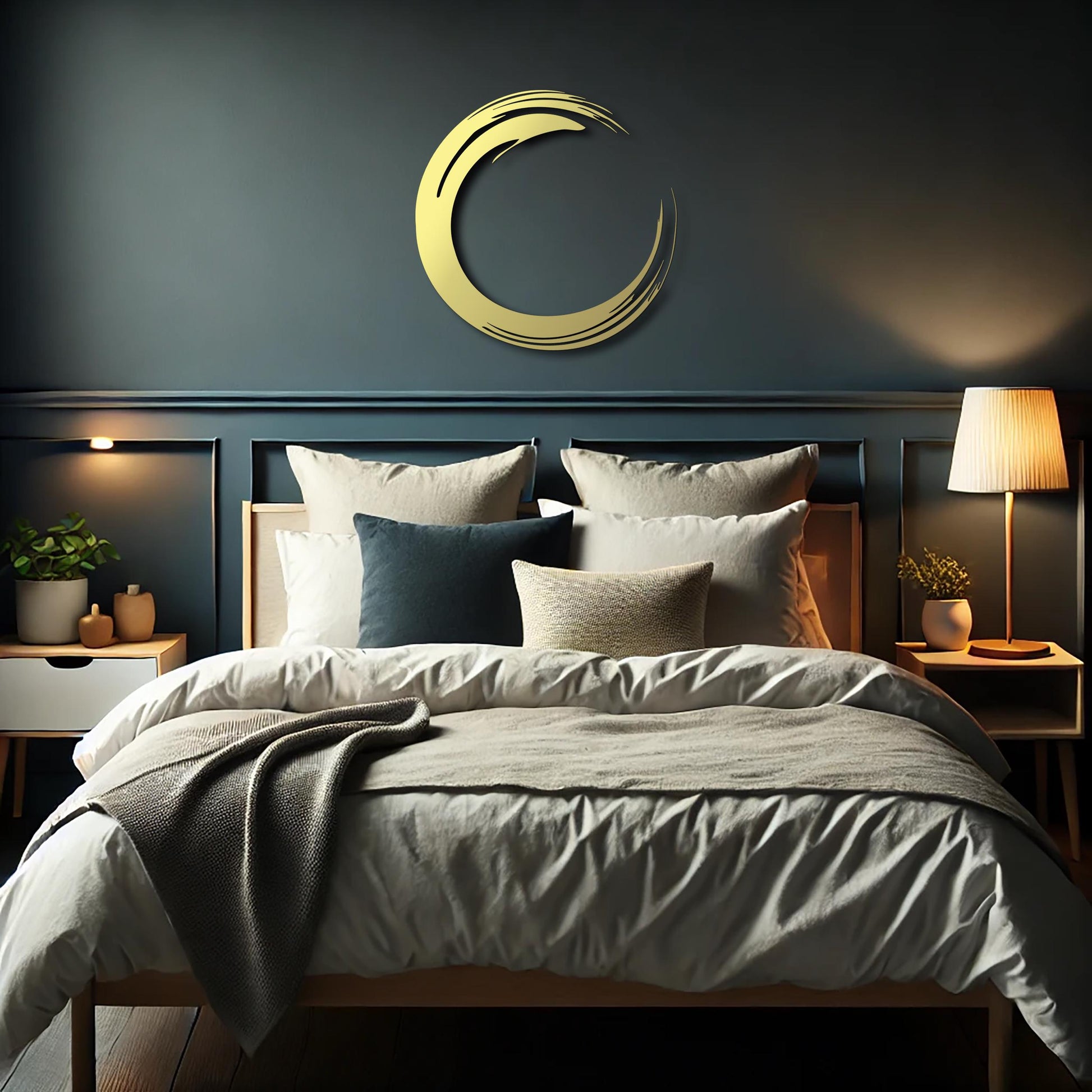 Enso Circle Gold Metal Art, Japanese Calligraphy Art, Zen Circle Wall Decor, Meditation Sign - BlackIvyCraft