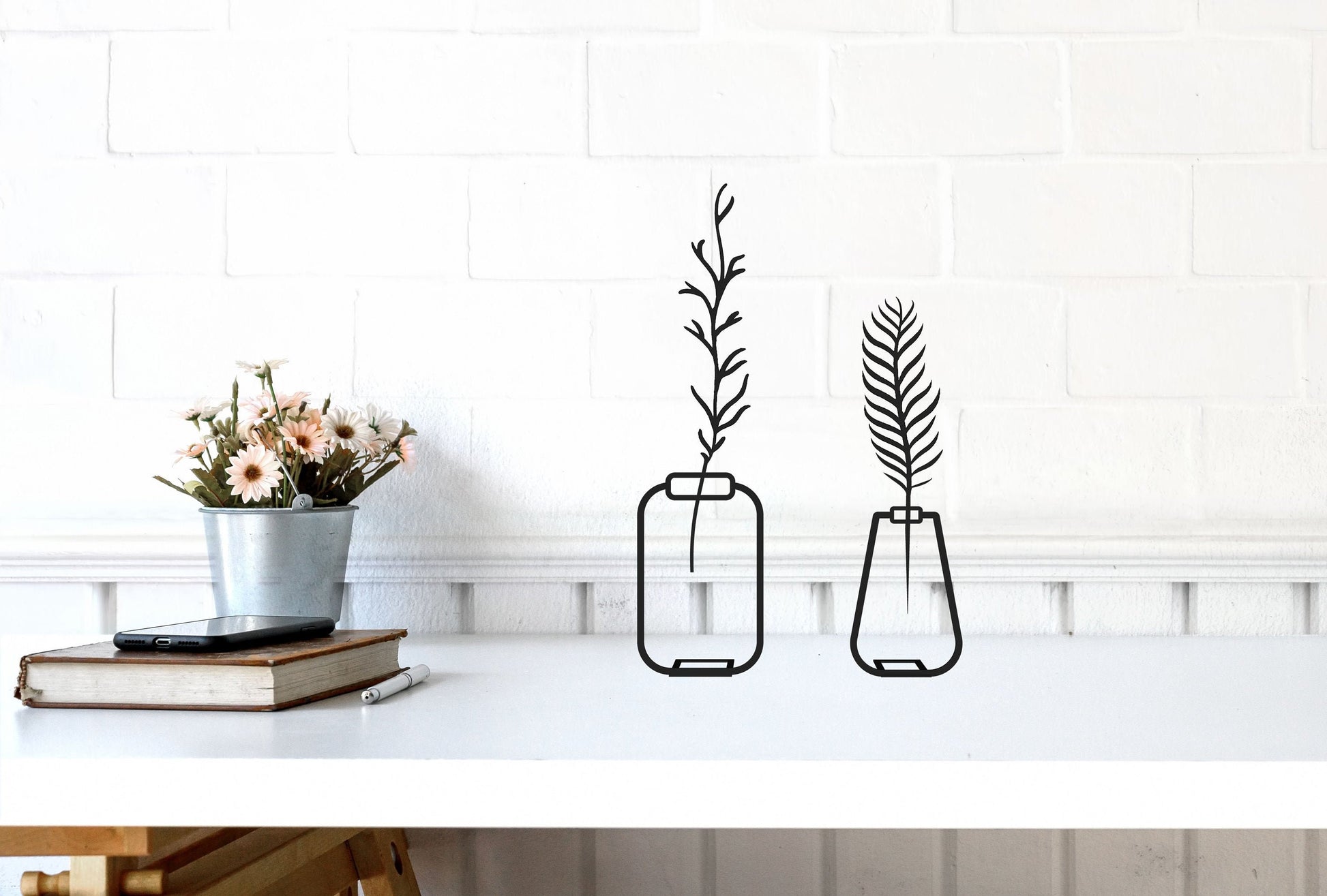 Modern vase, Modern Metal Vase, Minimal Shelf Decor, Metal Art Decor, Vase Decor, Gold Shelf Decor