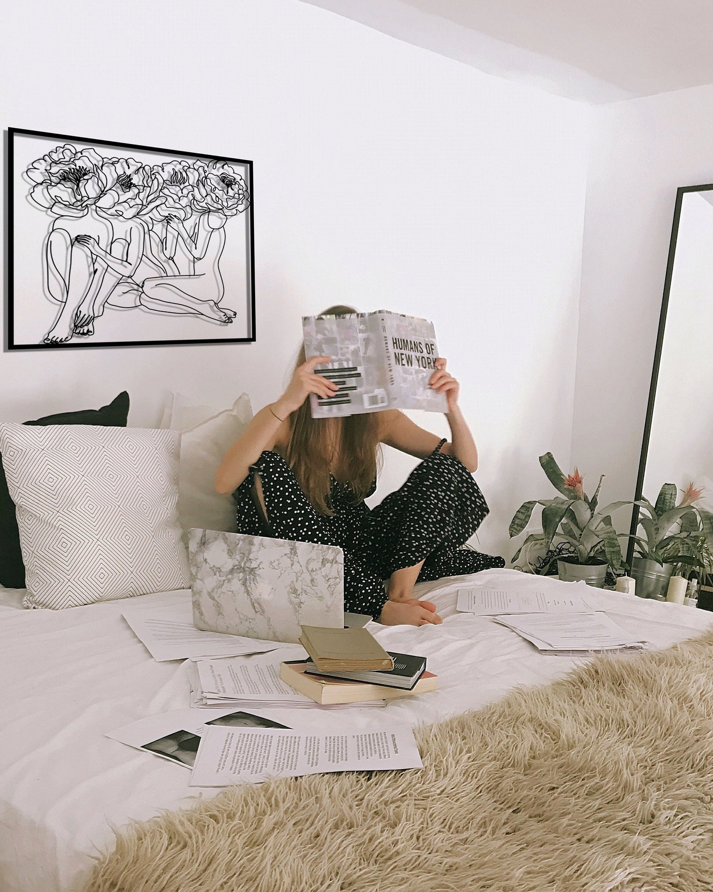 Women Metal Line Art, Large Wall Decor, Unique Wall Art, Horizontal Decor, Bed-Top Decor, Female Body Line Art