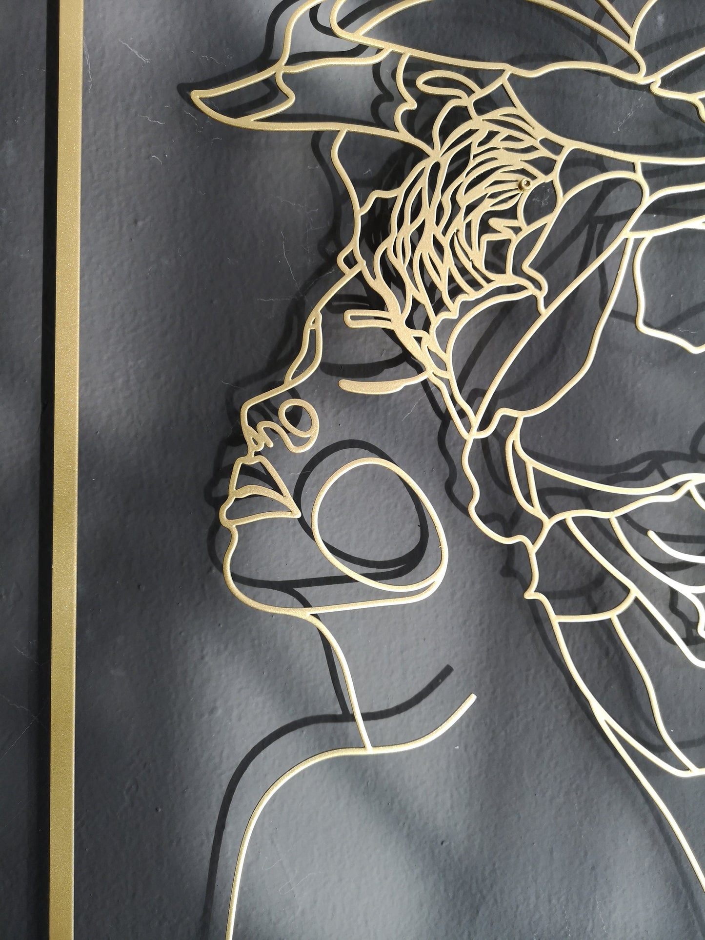 Rose Woman Metal Wall Art - BlackIvyCraft