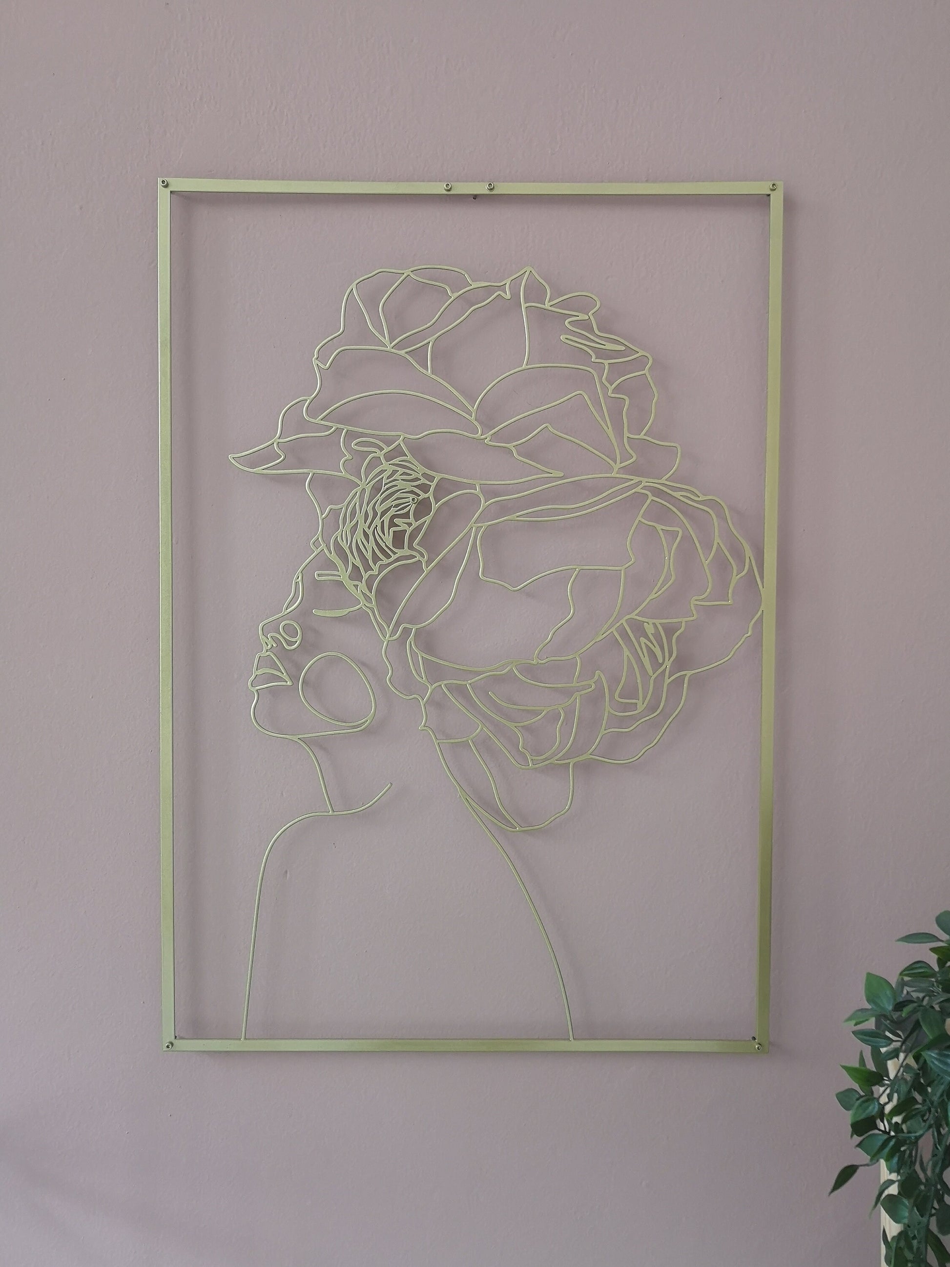 Rose Woman Metal Wall Art - BlackIvyCraft
