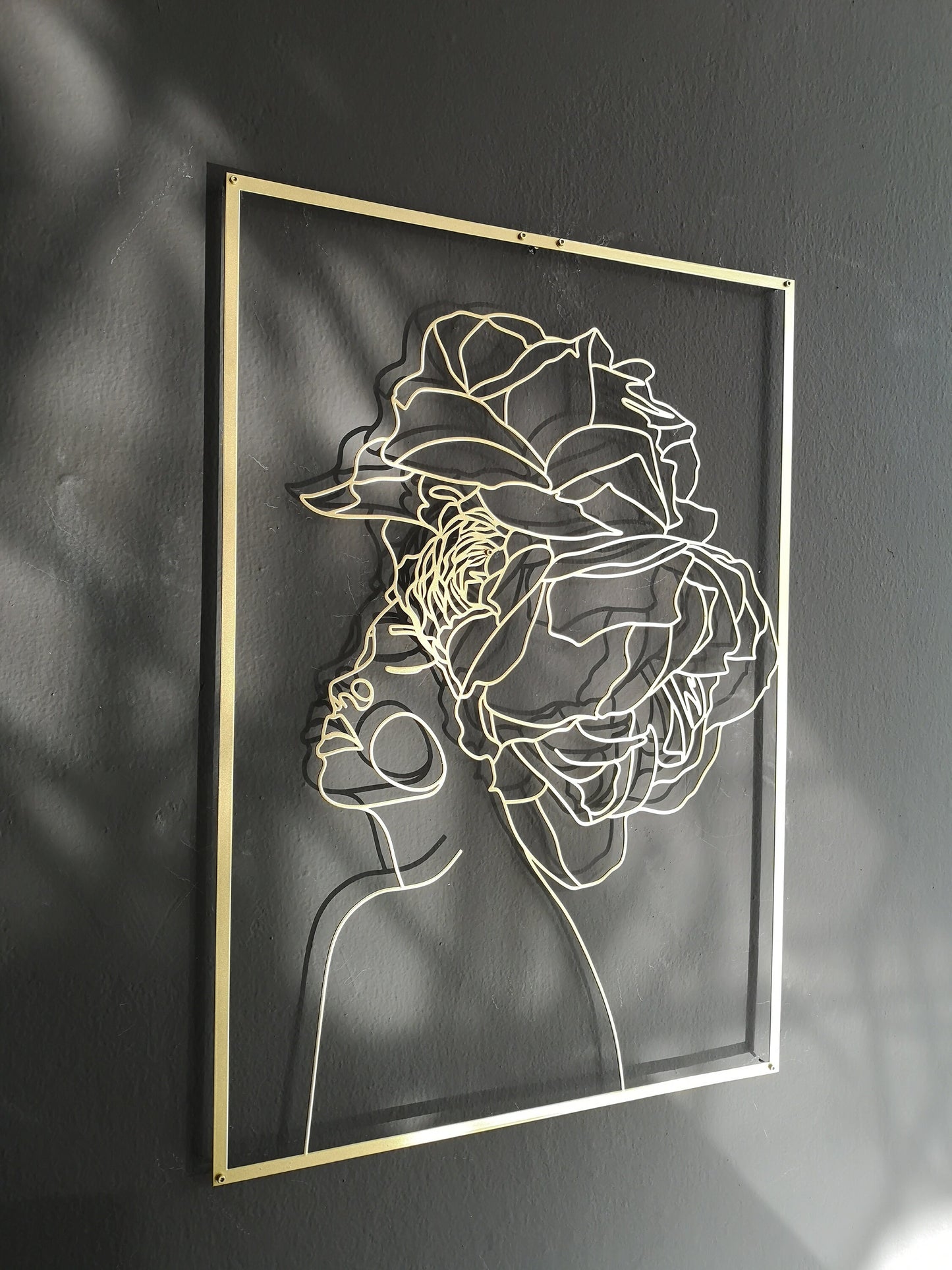 Rose Woman Metal Wall Art - BlackIvyCraft