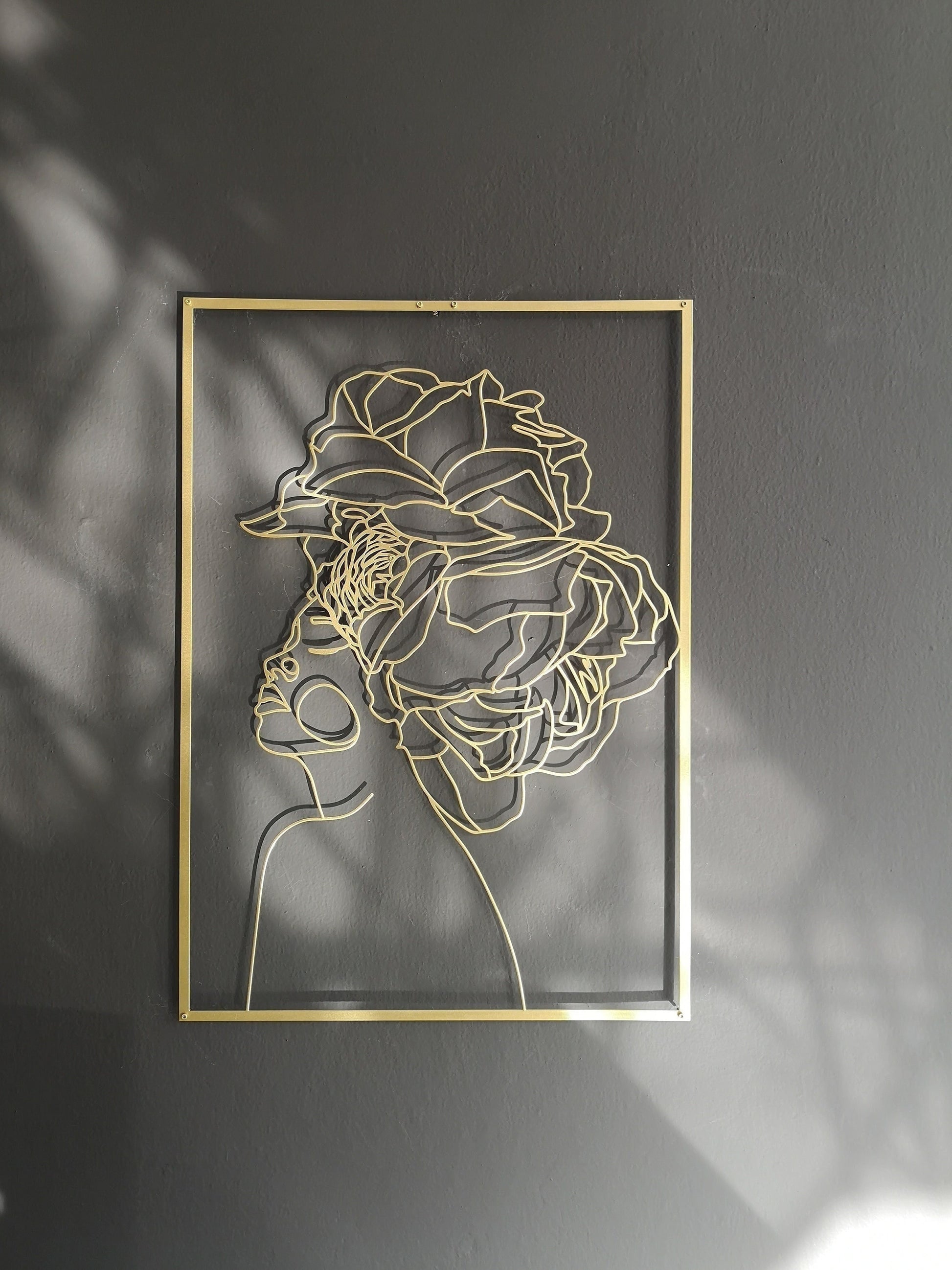 Rose Woman Metal Wall Art - BlackIvyCraft