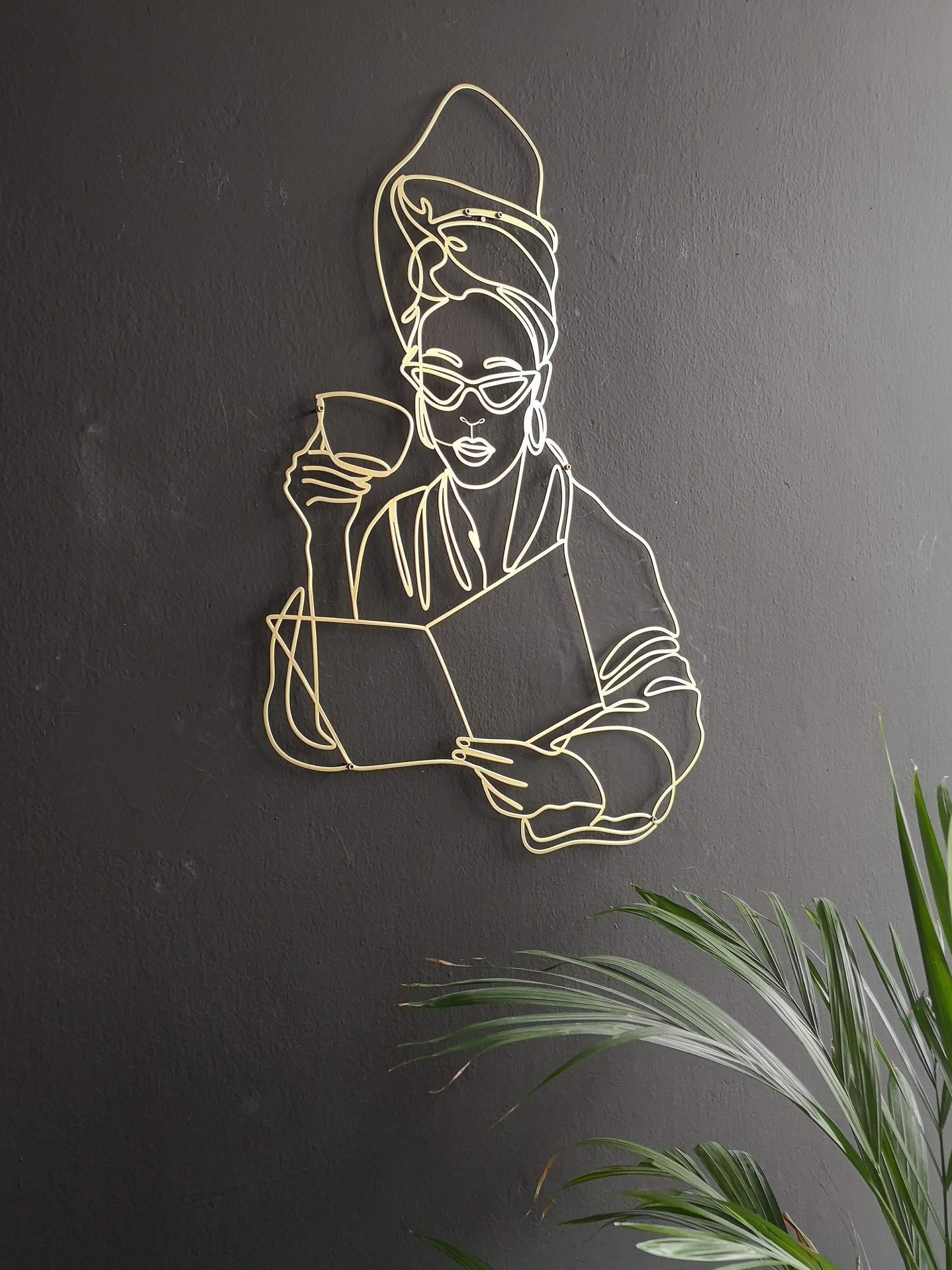 Bathroom Metal Wall Decor, Living Single Art, Minimal Woman Decor, Modern Living Room Decor, Line Art Woman, Gift For Her